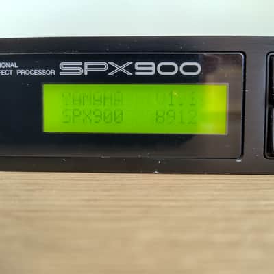 Yamaha SPX900 Professional Multi-Effect Processor 1980s - Black image 5