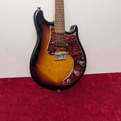 Fender Mando-Strat 4-String Electric Mandolin 2013 – 3-Color Sunburst Mando Strat image 2