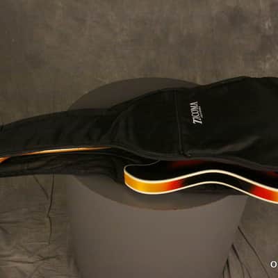 Toledo Hollowbody MIJ 1970s Sunburst image 20