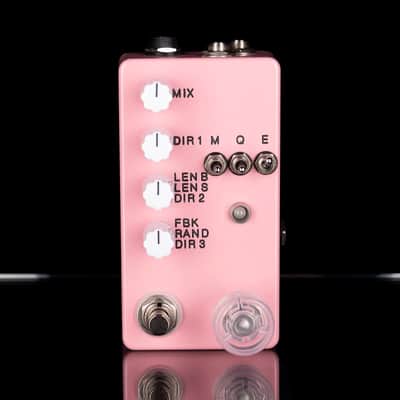 Used Montreal Assembly Count to 5 Delay Pedal Pink with Box image 2