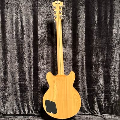 D'Angelico Deluxe Brighton Vintage Sunburst With Free Hard Case image 5
