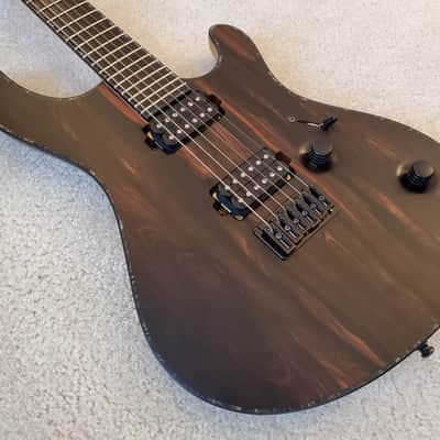 Mayones Regius image 5
