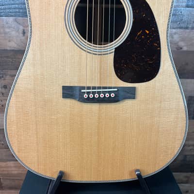 Martin D-28 Modern Deluxe Sitka Spruce / Rosewood Dreadnought Natural #137 image 9