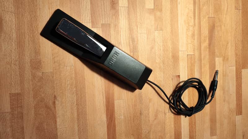Korg DS-1H Half Damper Pedal Switch Black image 1
