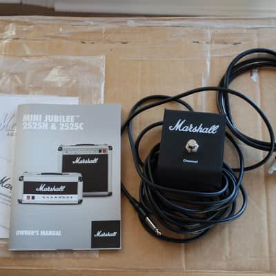Marshall 2525C Mini Jubilee 2-Channel 20-Watt 1x12" Guitar Combo 2017 - Present - SIlver image 17