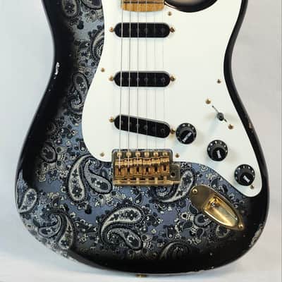 Fender Custom Shop 1957 Stratocaster, Time Machine Series, Heavy Relic, Gold Hardware, Black Paisley, w/HSC image 9