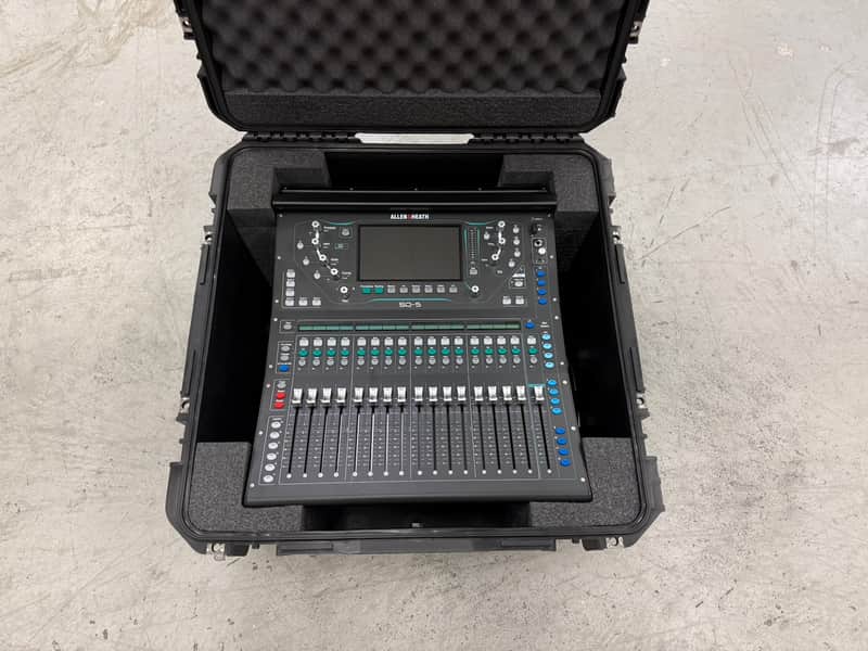 Allen & Heath SQ-5 48-Channel Digital Mixer/USB Interface