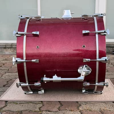 Yamaha 20x18 Maple Custom Absolute bass drum - burgundy sparkle image 7