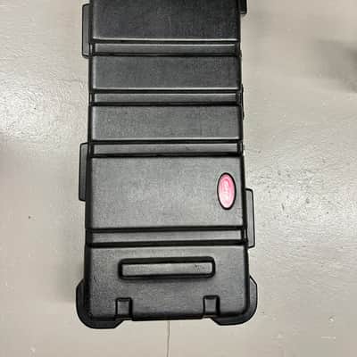 SKB SKB-4214 61-Key ATA Keyboard Case with Wheels 2000s - Black image 1
