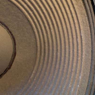 JBL 2220B 16 ohm, 15 Inch Speaker, Single image 4