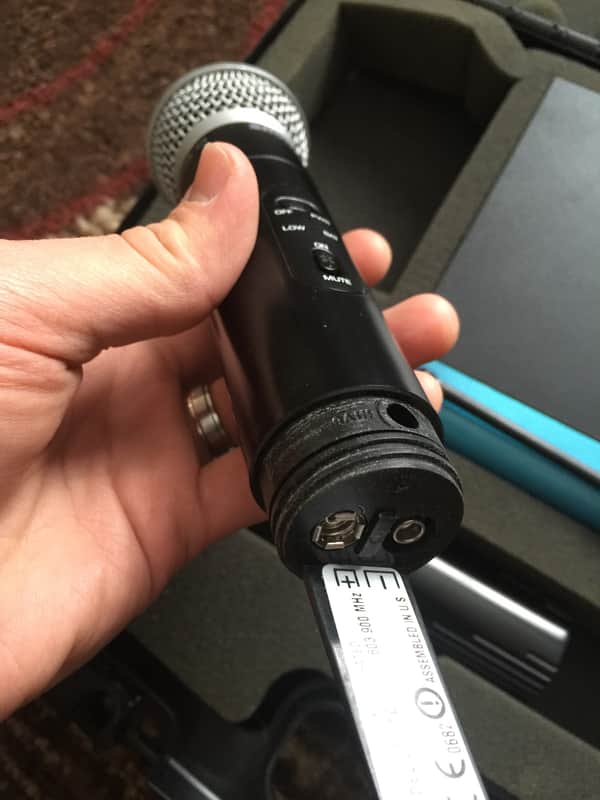 Shure UT4 & UT2/58 Wireless UHF Microphone | Reverb