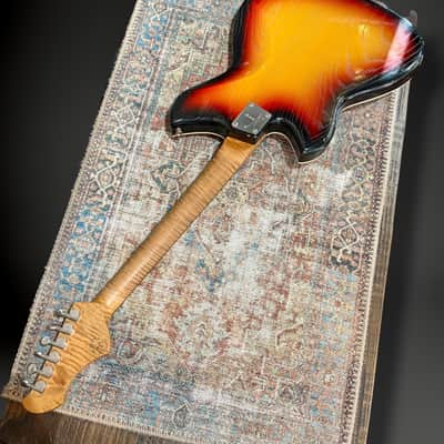 Novo Miris JHH Custom in '64 3 Tone Sunburst (Authorized Dealer) image 9
