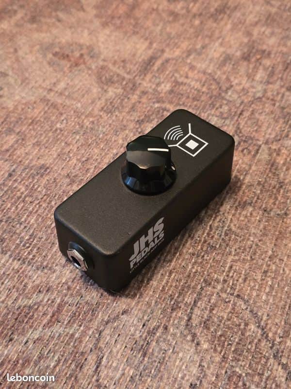 JHS Little Black Amp Box