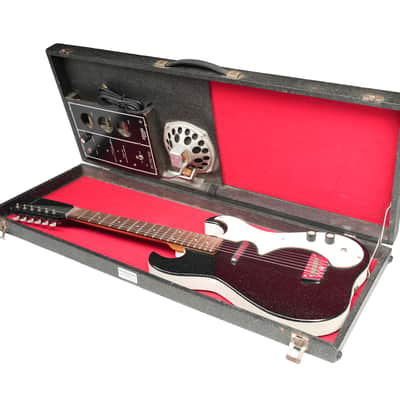 1962 – Silvertone 1448 Guitar & Amp-in-Case image 2