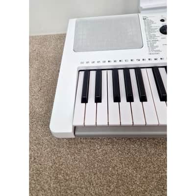 Yamaha Ez-300 - Keyboard - Excellent w/ Soft Case & Power Supply image 5