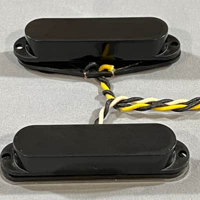 Good Land Pickups: Mesteños Mustang Single Coil Pickup Set White image 2