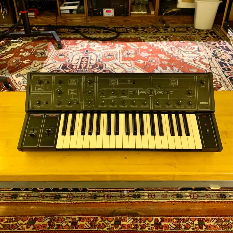 Yamaha CS-10 | Reverb