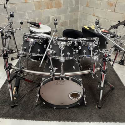 DW Design Series - Black Matte 7 piece set with extras image 2
