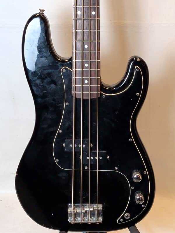 Squier Precision Bass - Black image 1