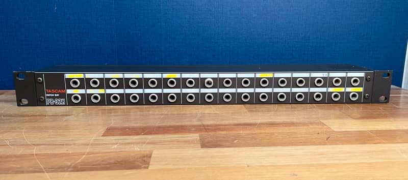 Tascam PB-32H 1/4" Patch Bay image 1