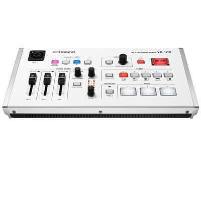 Pre-Owned Roland VR-1HD AV Streaming Mixer image 2