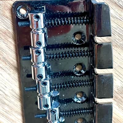 Bass bridge 5 cosmos black fast release from MTD 19mm spacing image 9