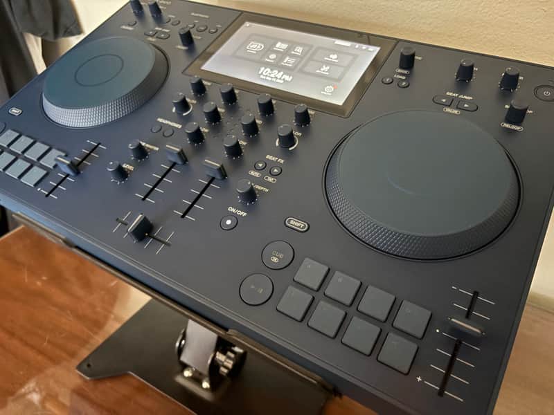 AlphaTheta Omnis-Duo 2-Deck DJ Controller