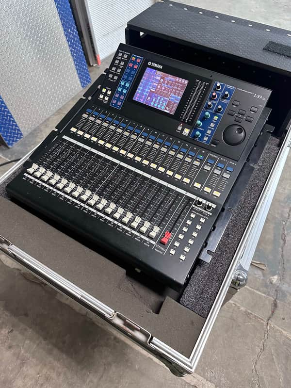 Yamaha LS9-16 | Reverb