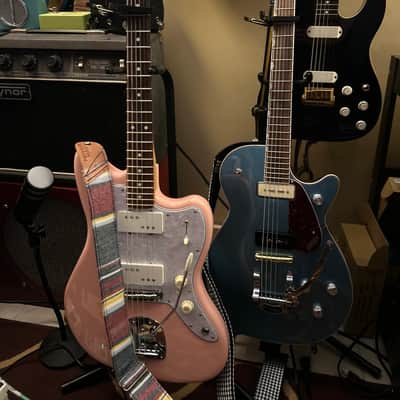 Fender CME Exclusive Player Jazzmaster - Shell Pink / White WRHB CuNiFe Pickups image 2