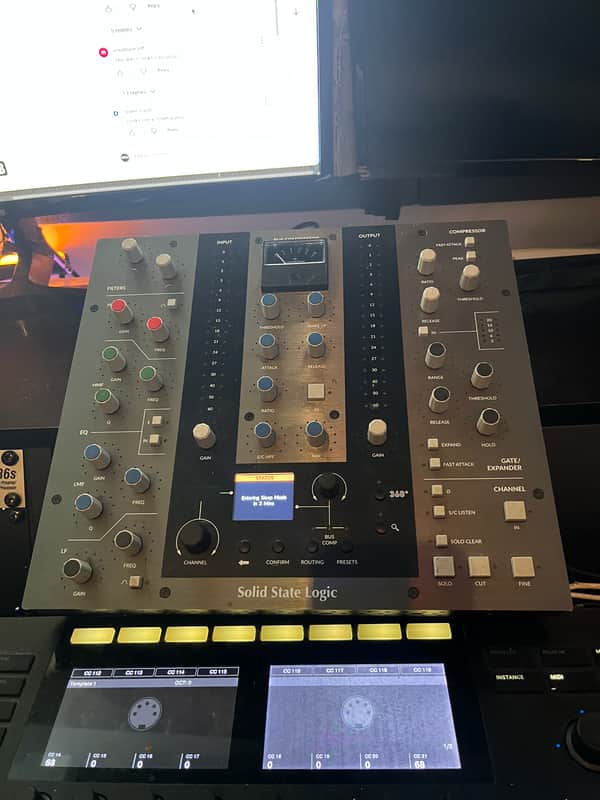 Solid State Logic SSL UC1 DAW Controller 2021 - Present - Black image 1