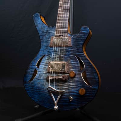 Newill Guitars Hollowbody Mantis 2023 - Polyurethane image 1