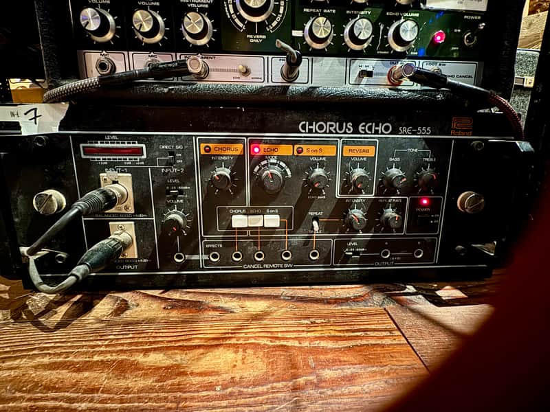 Roland SRE-555 Chorus Echo 1980 - 1984 - Particularly excellent sounding unit image 1