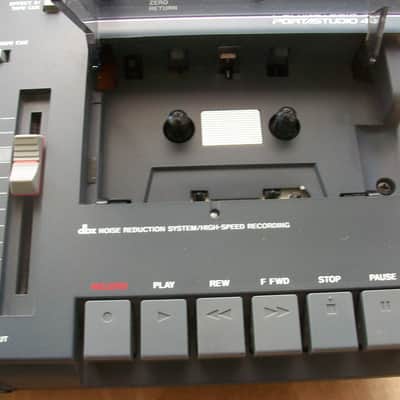 TASCAM 414 1990s - blue image 3