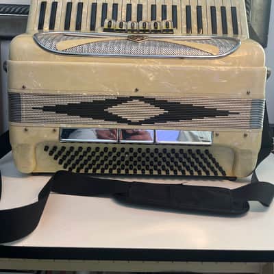 Contello Accordion 60’s in Pearl with Case Made In Italy image 21