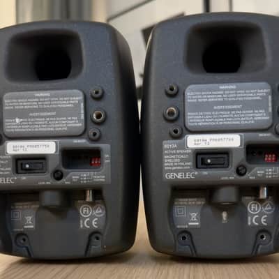 Genelec 6010A 3" Powered Nearfield Studio Monitor (Pair) 2008 - 2012 - Gray image 2
