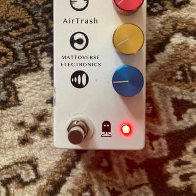 Mattoverse Electronics AirTrash 2019 - White image 1