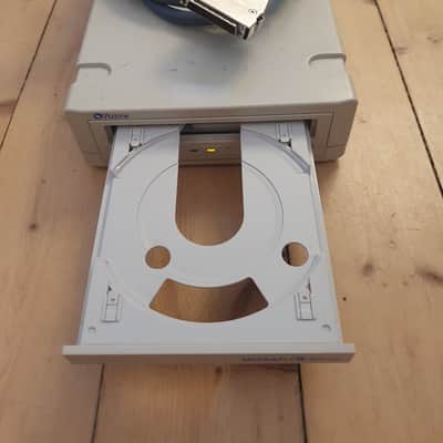 Plextor Ultraplex 40max SCSI CD ROM Drive image 10