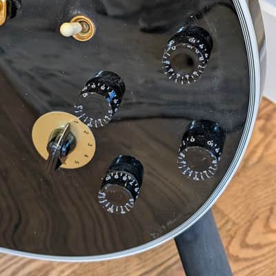 Gibson B. B. King Personally Autographed Gibson ES-355 “Lucille” 1993 - Classic, elegant Ebony finish with all-gold hardware image 11