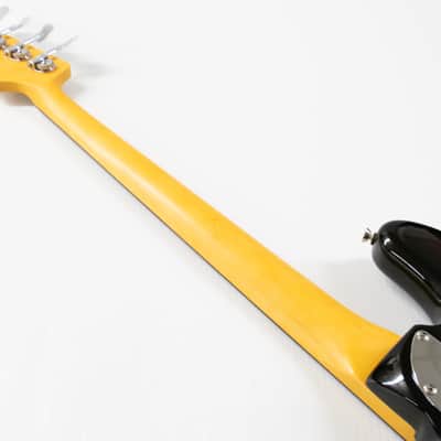 Fender American Professional II Jazz Bass Fretless - 3 Color Sunburst with Rosewood Fingerboard image 9