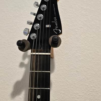 Fender American Ultra Stratocaster HSS Plus Top 2021 - Denim Burst image 3