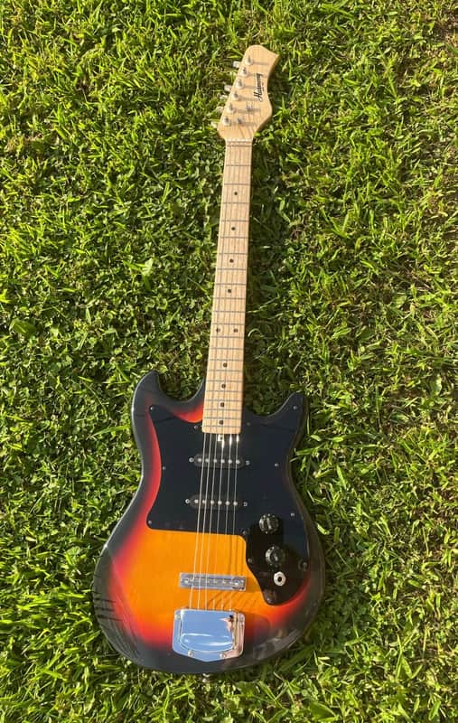 Harmony H804 Electric Guitar – Sunburst – Mint w/Original Case, Papers & Cable image 1