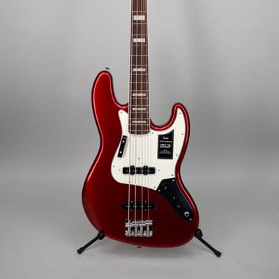 Fender Vintera III Early '70s Jazz Bass Candy Apple Red image 2