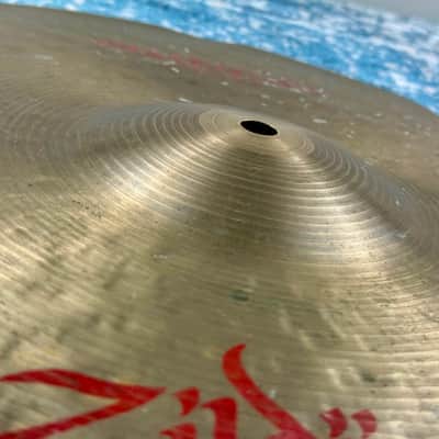 ULTRA RARE! 18” Zildjian ORIENTAL Crash of DOOM 1533g image 9