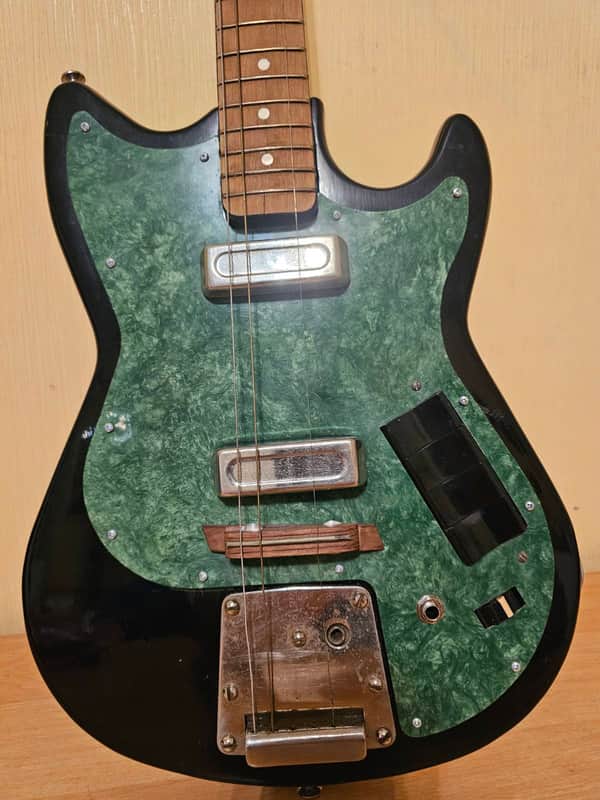 Futurama Ritm-Solo Electric Guitar USSR Russian Soviet Vintage image 1