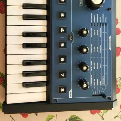 Novation MiniNova 37-Key 18-Voice Synthesizer 2012 - Present - Blue image 3