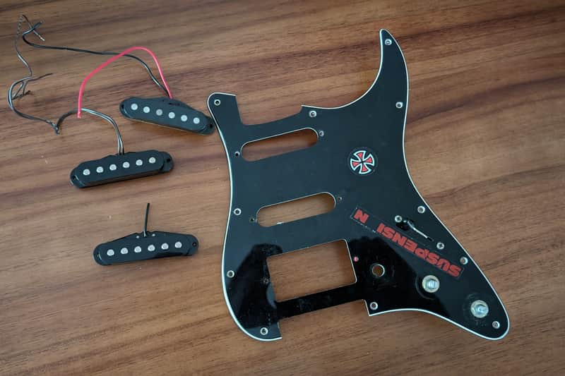 Suzuki Single Coil Pickups 1995 - Black image 1