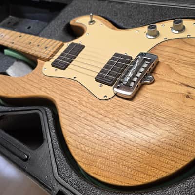 1982 Peavey T-15 MADE IS USA T15 Natural Ash RARE Original Molded Hard Case American Vintage 80s 1980's Electric Guitar image 5