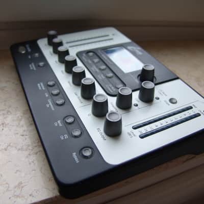 Focusrite Liquid Mix DSP Plugin Controller, Neve, SSL, Fairchild, VST, FireWire Mix DSP image 6