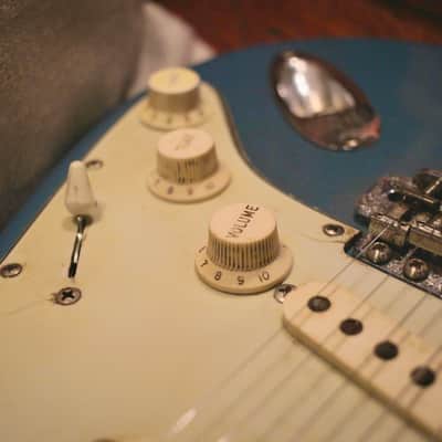 Fender Stratocaster Late 1964 Refin image 7