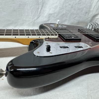 Fender Kurt Cobain Jaguar Guitar with Case 2016 - 3-Color Sunburst / Rosewood fingerboard image 18